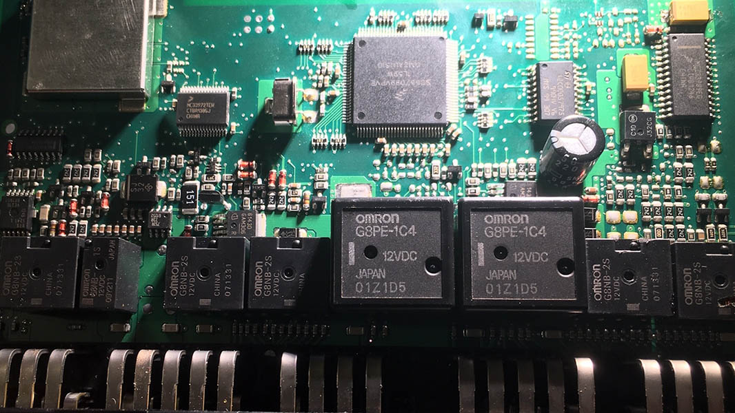 Ремонт плати блоку кузовної електроніки GEM 